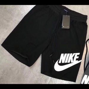 Nike Sportswear Boys' Shorts Sz M 🔥 HOT ITEM